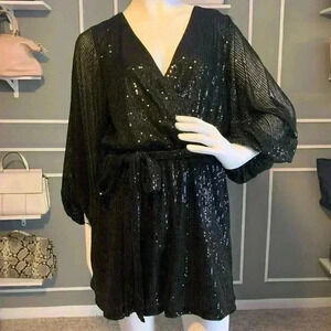 VINE AND LOVE SEQUIN ROMPER Size Large. #165
